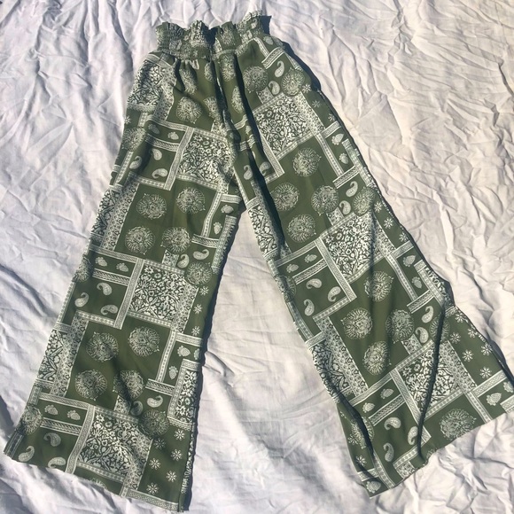 Green bohemian pants - Picture 2 of 3